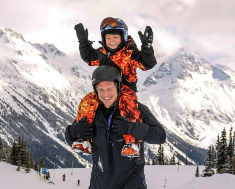 dad and child wearing gloves