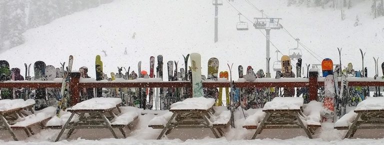 ski rack snow