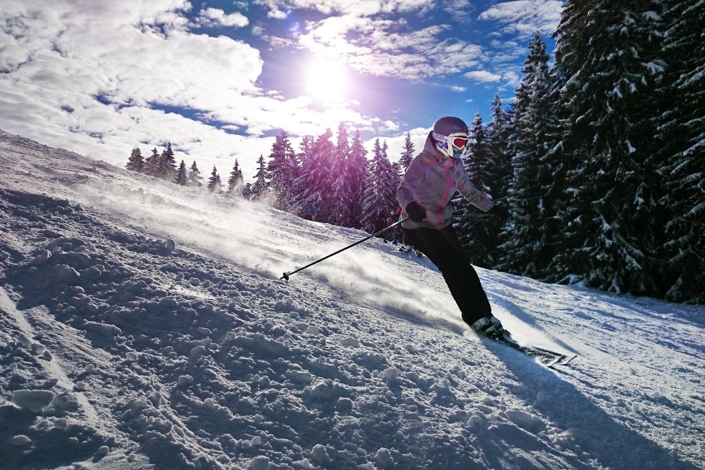 ski goggles for bright sun