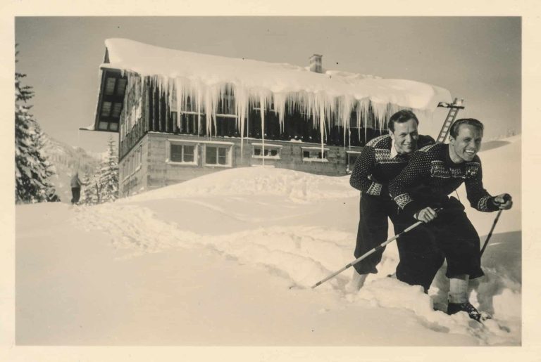 100 Years of Ski Style, See How It’s Changed Over The Years