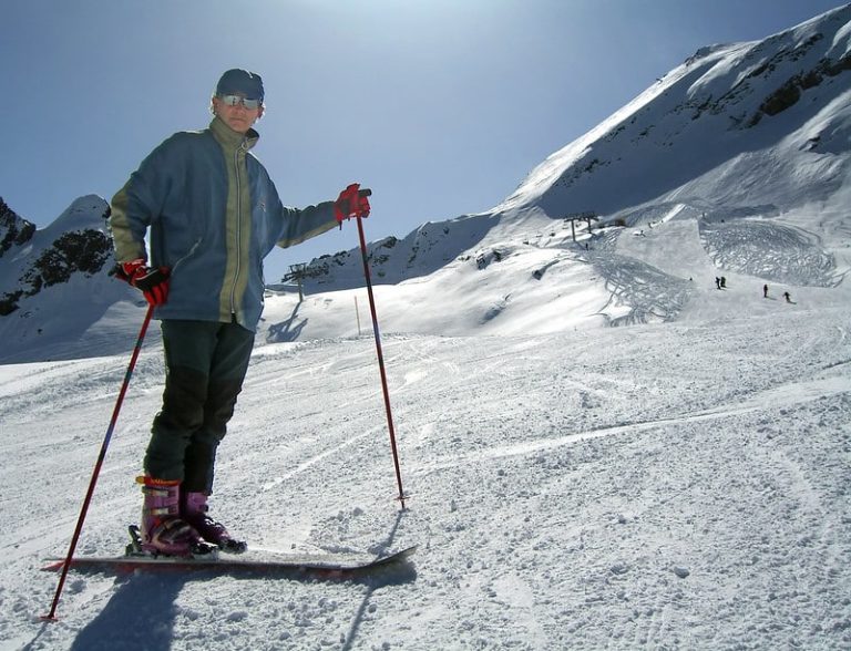 Monoskiing