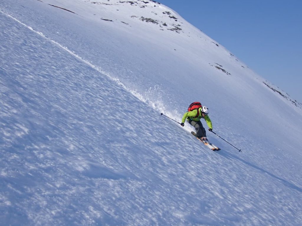 downhill-skiing