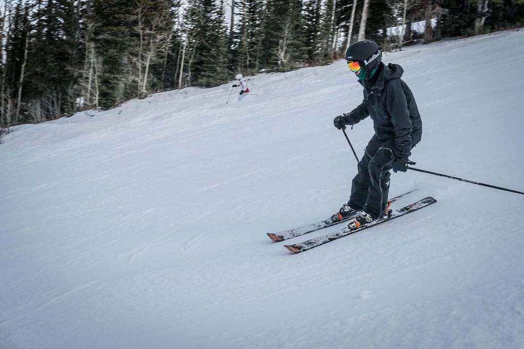 downhill-ski