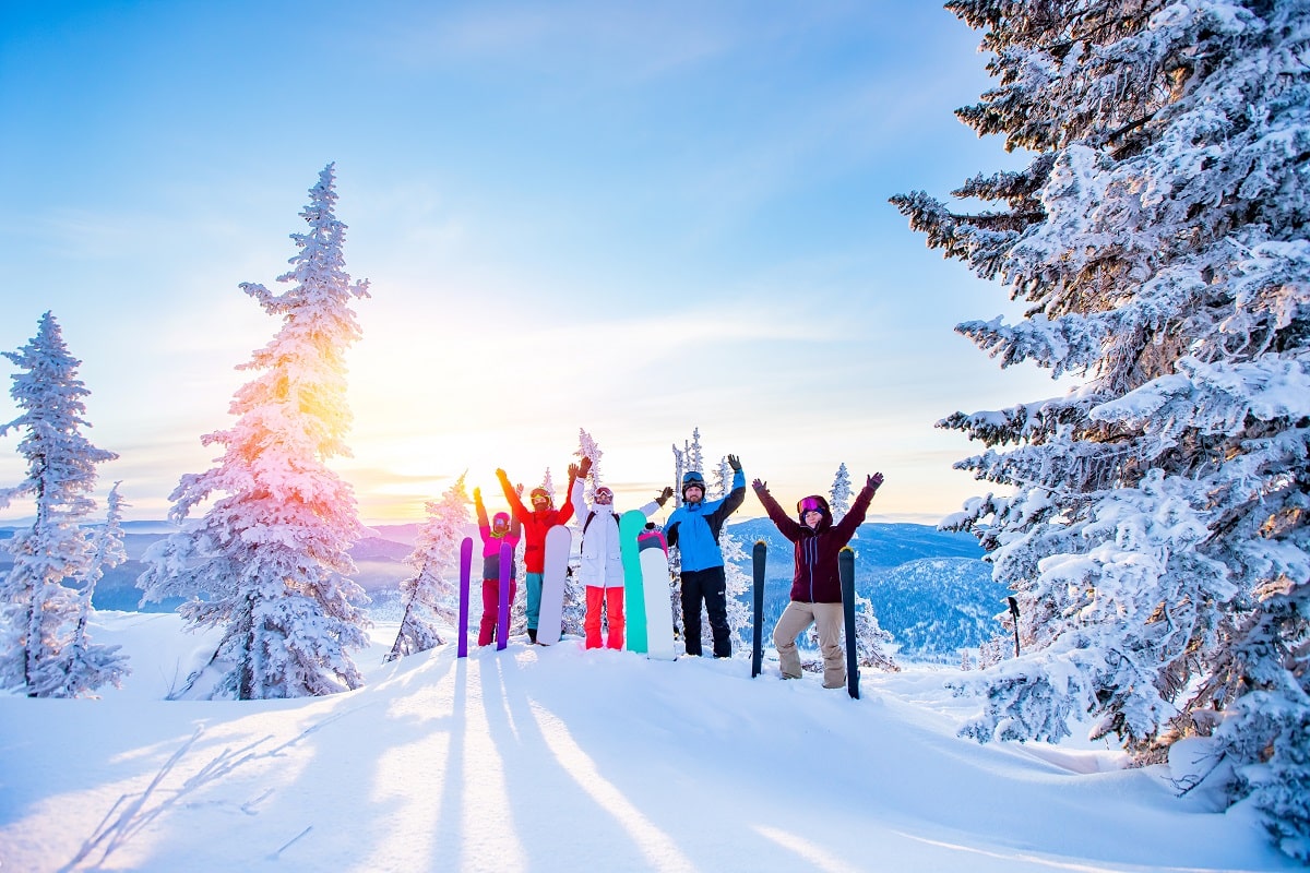 family skier in snow