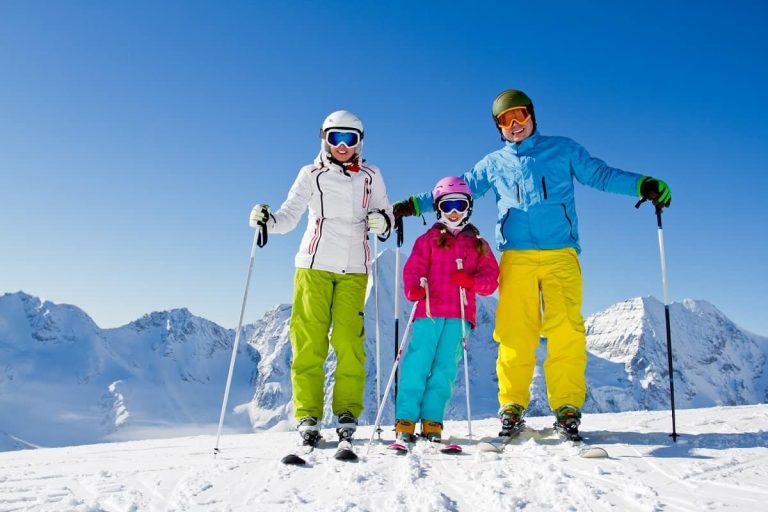 family skiers