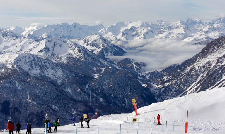 Skiing at Sauze d’Oulx
