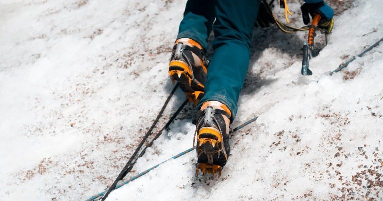 crampons