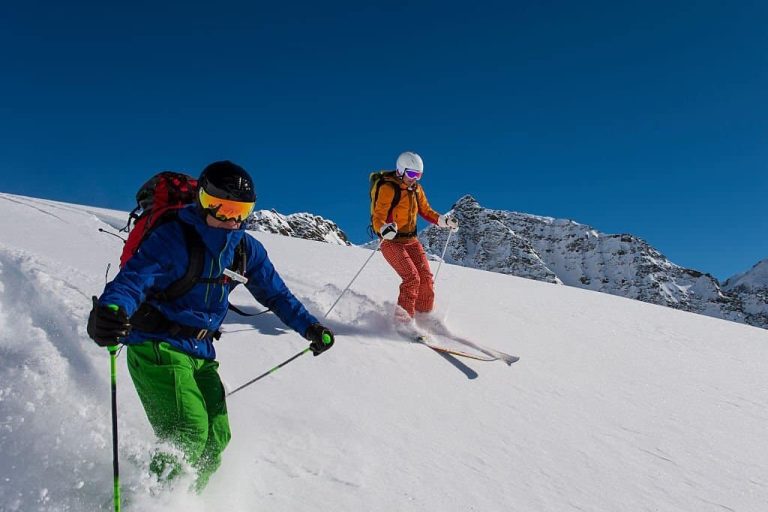 skidded turns and carving