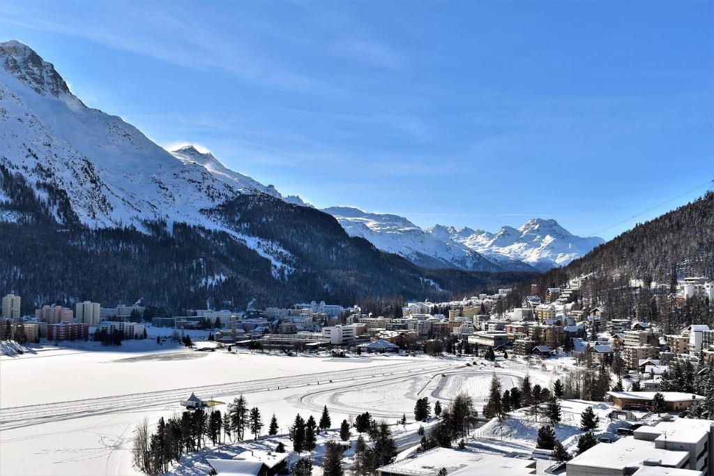 ski from Switzerland 