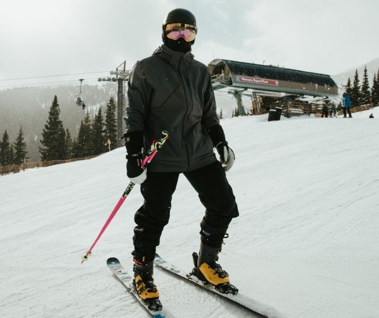 skier in complete cloth