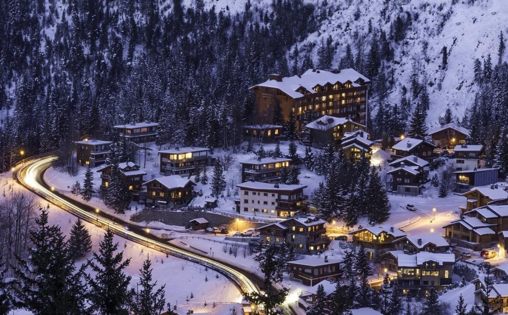 skiing france resort