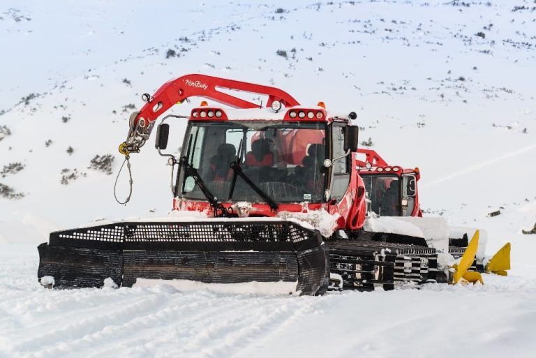 snow cat