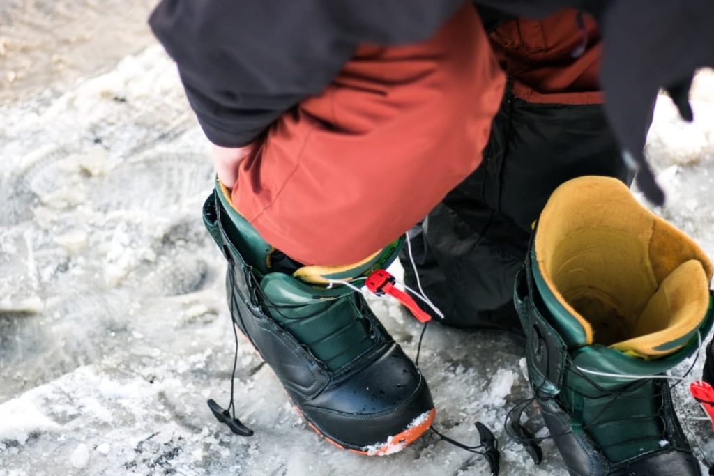 take off ski boots