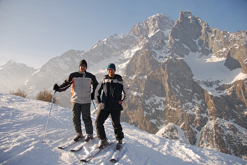 Courmayeur skiing