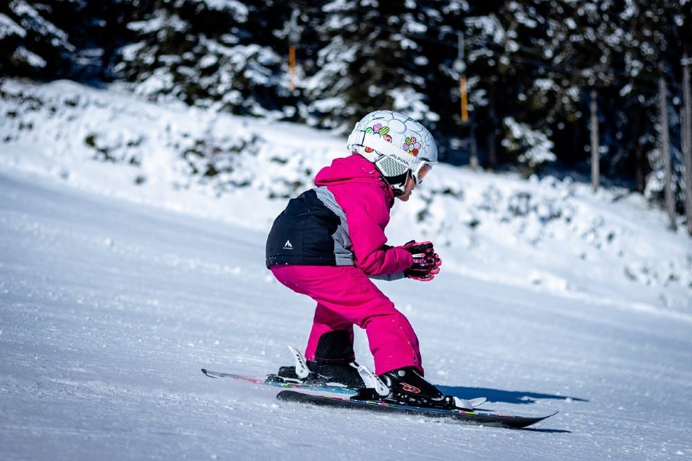 skiing child