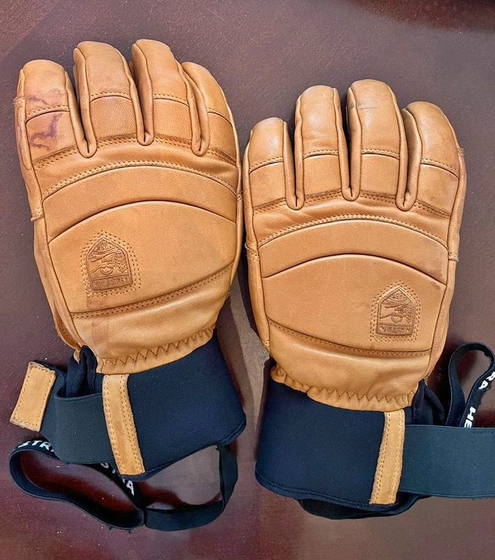 huestra fall line ski gloves 1